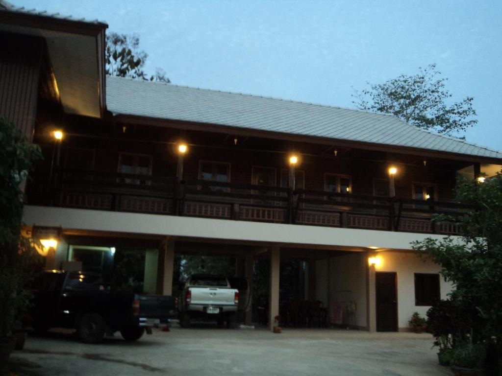 Ban Suan Mai Ngam Hotel Nan Exterior foto