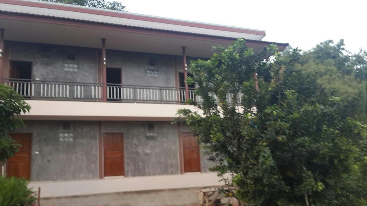 Ban Suan Mai Ngam Hotel Nan Exterior foto
